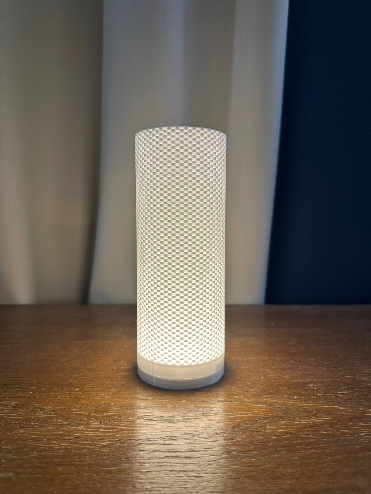 Column — photo 1